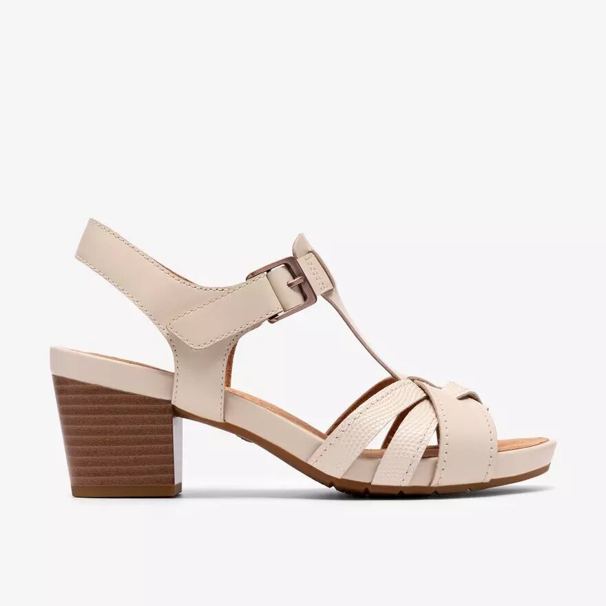 Sandales à talons Kymber Glow en cuir crème pour femme Sandales à talons Kymber Glow en cuir crème pour femme