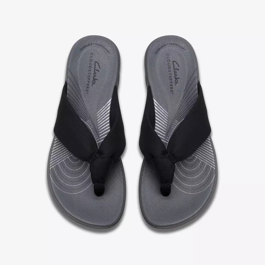 Tongs Arla Glison pour femme, en tissu noir Cloudsteppers™ Tongs Arla Glison pour femme, en tissu noir Cloudsteppers™