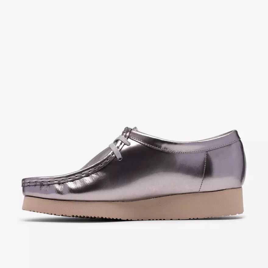 Wallabee 2604 pour femme en cuir verni argenté Wallabee 2604 pour femme en cuir verni argenté