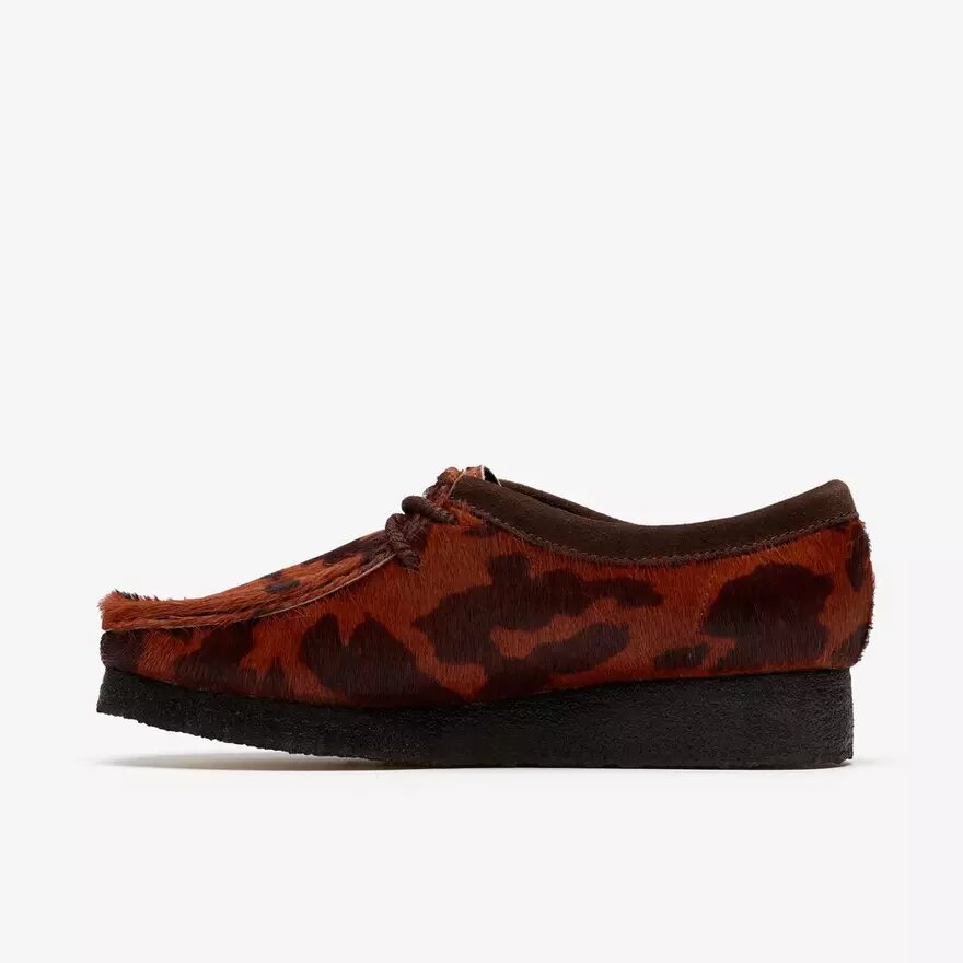 Wallabee pour femme. Wallabees marron à imprimé vache Wallabee pour femme. Wallabees marron à imprimé vache