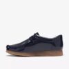 Wallabee pour garçons « Big Kid » en cuir verni bleu marine Wallabee pour garçons « Big Kid » en cuir verni bleu marine
