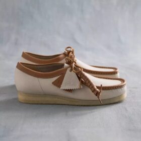 Wallabee pour homme en cuir blanc mélangé